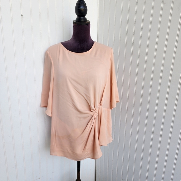 Cream 3/4 Sleeve Asymmetrical Tie Front Tunic - Picture 7 of 12